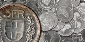 Fausses pièces de 5 francs interceptées en Valais